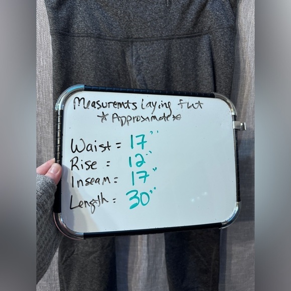 Old Navy Active High-Rise Crop Leggings For Women size XL - Picture 3 of 8